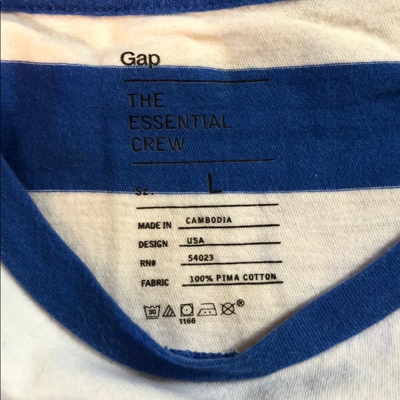 Gap T-shirt - Picture 3 of 4